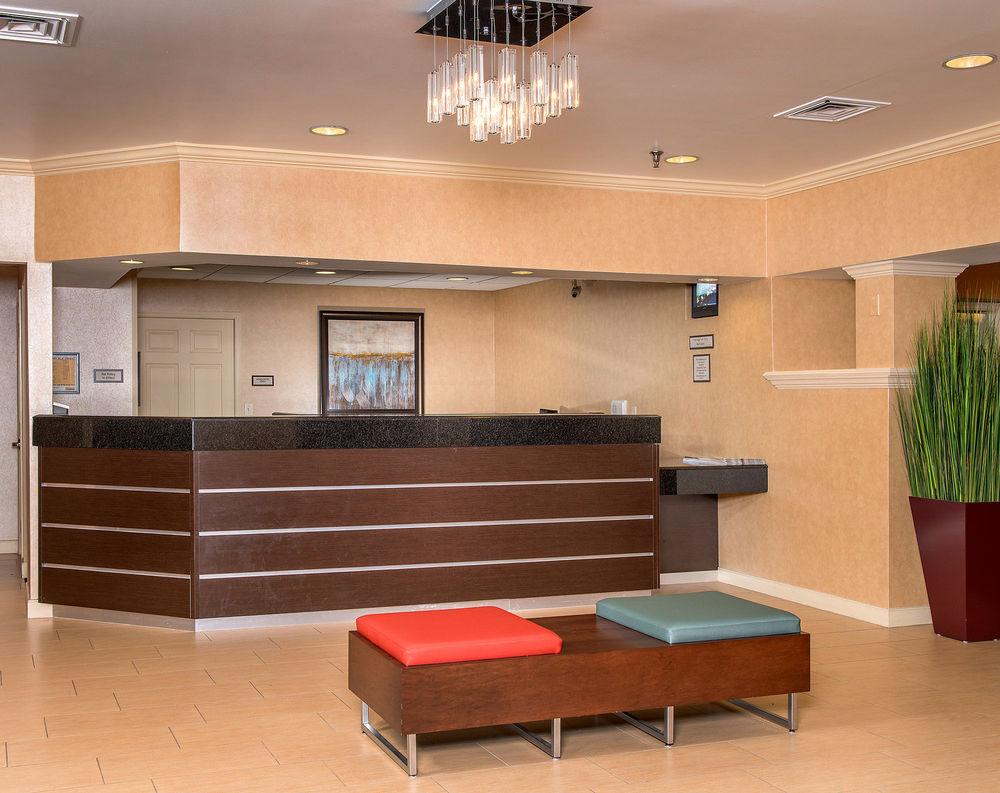 Residence Inn Fairfax Меррифилд Экстерьер фото