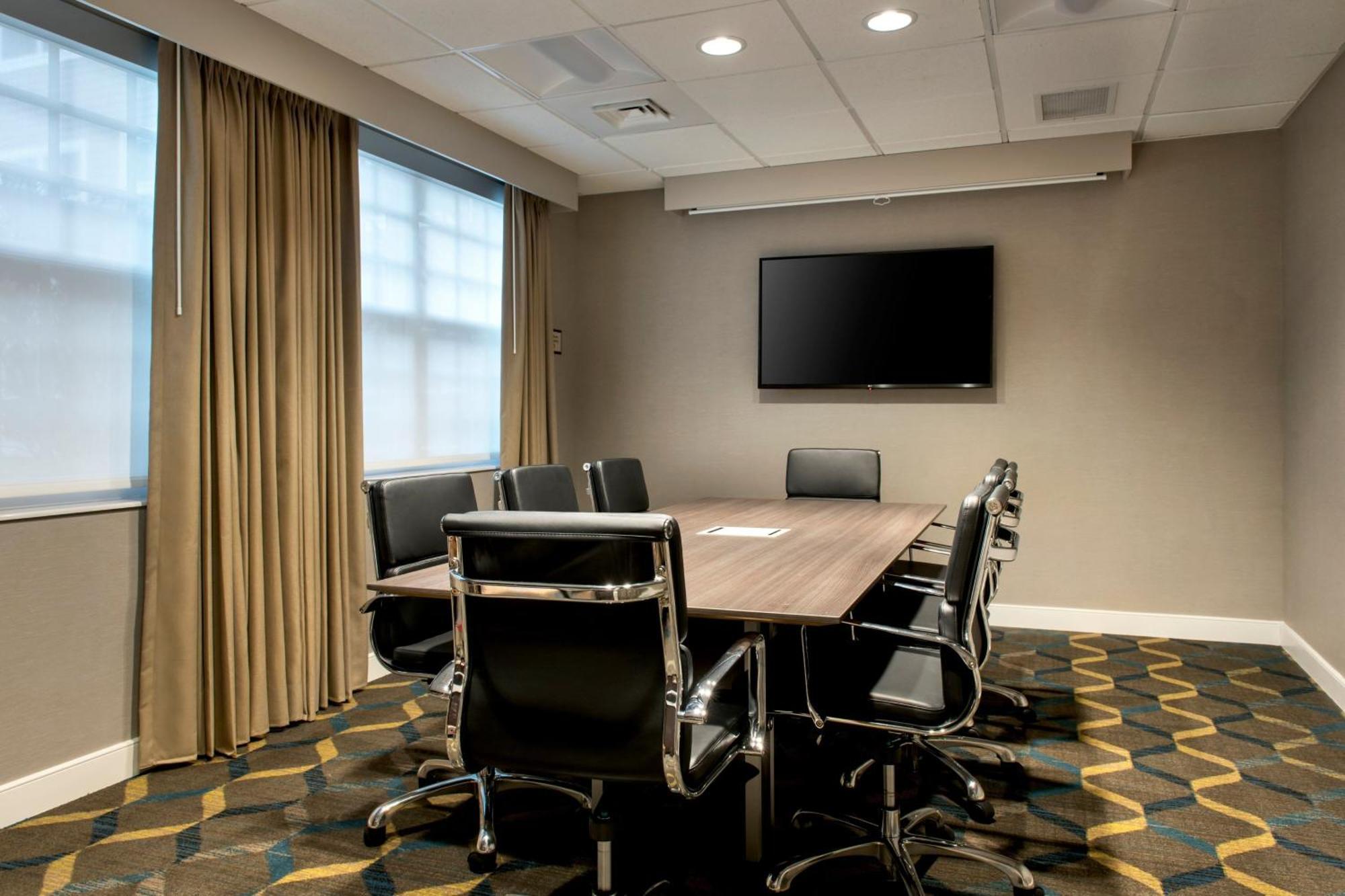 Residence Inn Fairfax Меррифилд Экстерьер фото